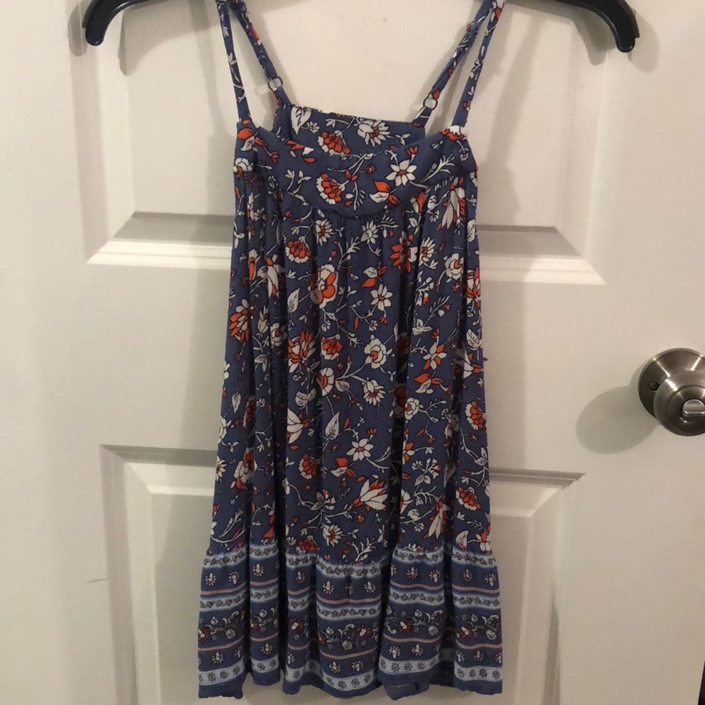 Blue flower tank top